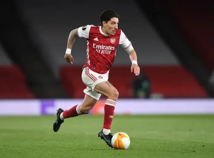 Framed Print : Arsenal's Bellerin in Europa League Semi-Final: Emirates Stadium Battle Amidst Pandemic Restrictions
