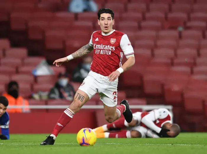 Framed Print : Arsenal's Bellerin Faces Off Against Chelsea in Premier League Clash (Arsenal v Chelsea 2020-21) Framed Print : Arsenal's Bellerin Faces Off Against Chelsea in Premier League Clash (Arsenal v Chelsea 2020-21)