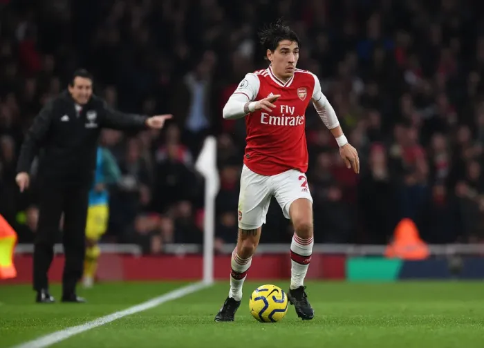 Framed Print : Arsenal's Bellerin Faces Off Against Southampton in Intense Premier League Clash Framed Print : Arsenal's Bellerin Faces Off Against Southampton in Intense Premier League Clash