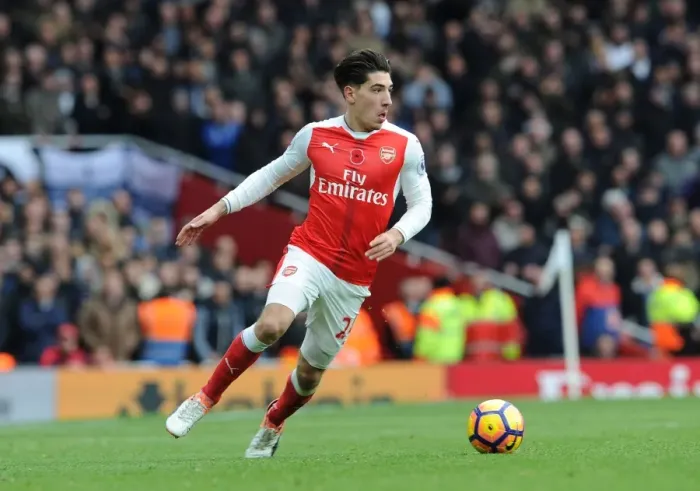 Framed Print : Arsenal's Bellerin Shines: Arsenal vs. Tottenham (Premier League 2016-17)