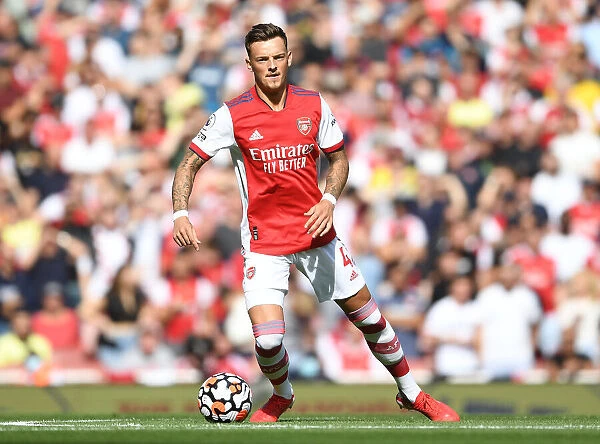 Arsenal's Ben White in Action: Arsenal vs. Norwich City (2021-22)