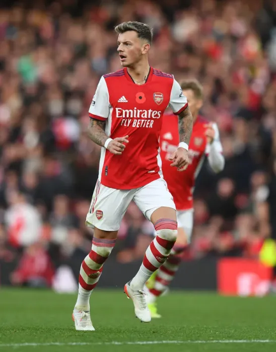 Framed Print : Arsenal's Ben White in Action: Arsenal vs. Watford (Premier League 2021-22) Framed Print : Arsenal's Ben White in Action: Arsenal vs. Watford (Premier League 2021-22)