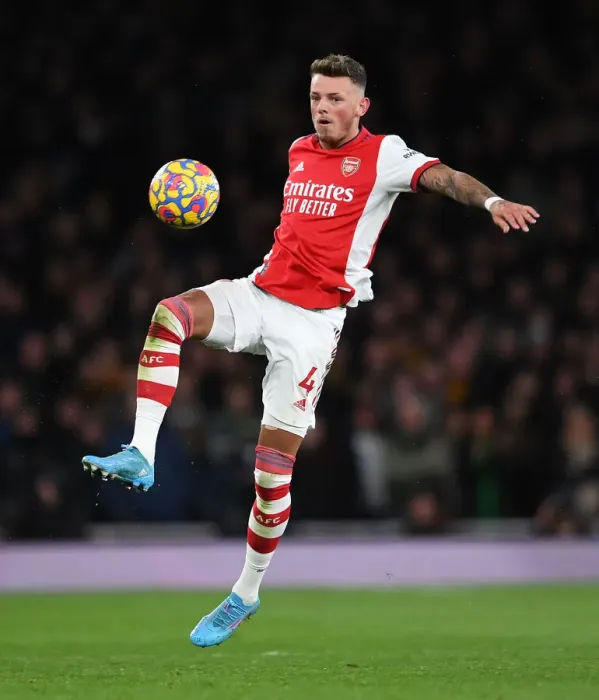 Framed Print : Arsenal's Ben White in Action: Arsenal vs. Wolverhampton Wanderers, Premier League 2021-22