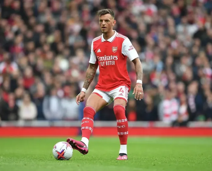 Framed Print : Arsenal's Ben White in Action: Arsenal vs Leeds United, Premier League 2022-23 - Emirates Stadium