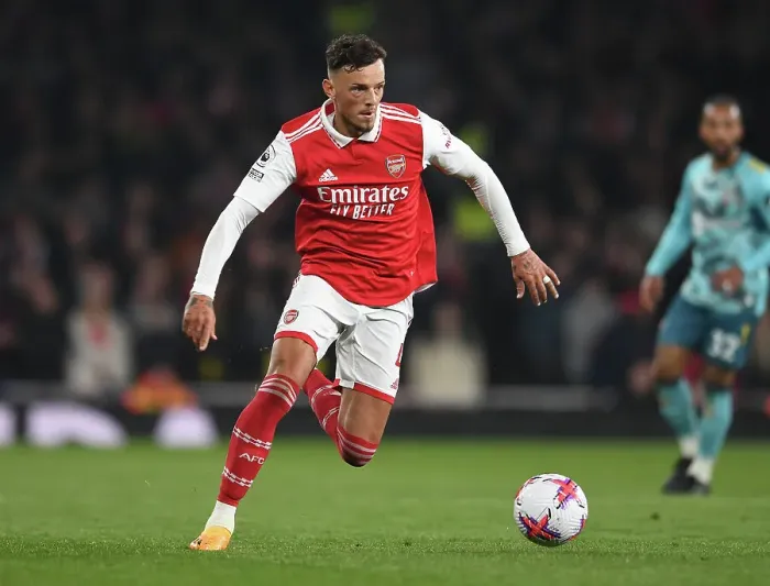 Framed Print : Arsenal's Ben White in Action: Arsenal vs Southampton, Premier League 2022-23, Emirates Stadium