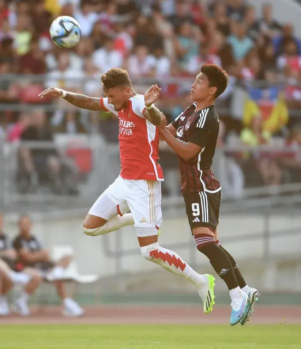 Framed Print : Arsenal's Ben White in Action: Nuremberg vs. Arsenal, 2023 Pre-Season Friendly Framed Print : Arsenal's Ben White in Action: Nuremberg vs. Arsenal, 2023 Pre-Season Friendly