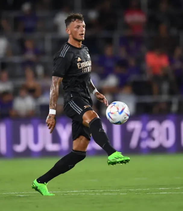 Framed Print : Arsenal's Ben White in Action: Orlando Pre-Season Friendly 2022-23 Framed Print : Arsenal's Ben White in Action: Orlando Pre-Season Friendly 2022-23