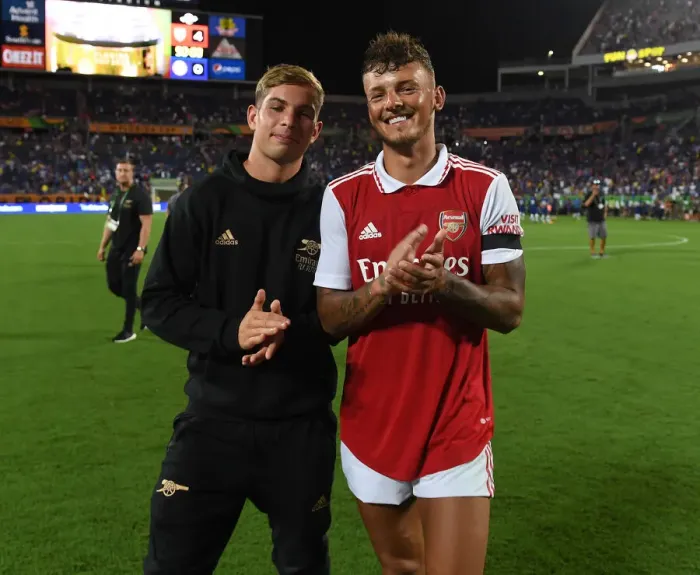 Framed Print : Arsenal's Ben White and Emile Smith Rowe Celebrate Florida Cup Victory Over Chelsea Framed Print : Arsenal's Ben White and Emile Smith Rowe Celebrate Florida Cup Victory Over Chelsea