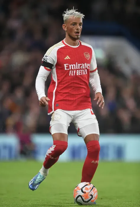 Framed Print : Arsenal's Ben White Faces Off Against Chelsea in Intense 2023-24 Premier League Showdown