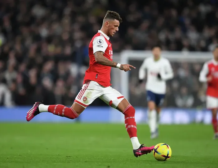 Framed Print : Arsenal's Ben White Faces Off Against Tottenham in Intense 2022-23 Premier League Clash Framed Print : Arsenal's Ben White Faces Off Against Tottenham in Intense 2022-23 Premier League Clash