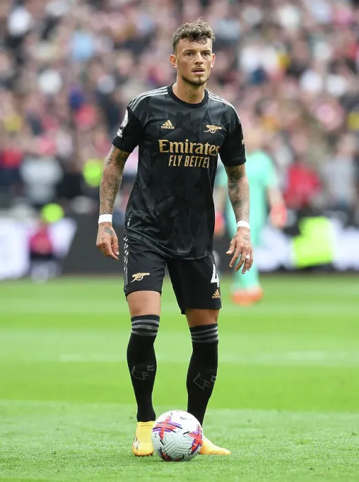 Framed Print : Arsenal's Ben White Faces Off Against West Ham in Premier League Showdown (2022-23) Framed Print : Arsenal's Ben White Faces Off Against West Ham in Premier League Showdown (2022-23)