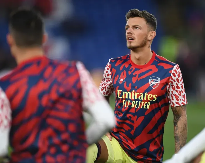 Framed Print : Arsenal's Ben White Gears Up for Crystal Palace Clash in Premier League Framed Print : Arsenal's Ben White Gears Up for Crystal Palace Clash in Premier League