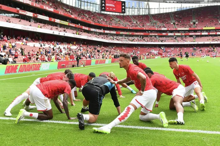 Framed Print : Arsenal's Ben White Gears Up: Arsenal FC vs. Nottingham Forest, Premier League 2023-24 Framed Print : Arsenal's Ben White Gears Up: Arsenal FC vs. Nottingham Forest, Premier League 2023-24