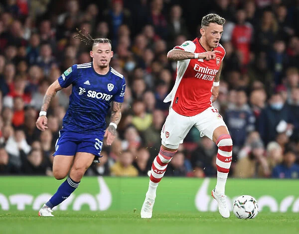 Arsenal's Ben White Outsmarts Phillips in Carabao Cup Showdown: A Moment of Skill and Tactics at Emirates Stadium