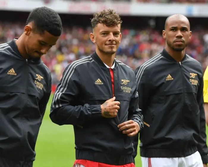 Framed Print : Arsenal's Ben White Prepares for Action Against Sevilla in Emirates Cup 2022