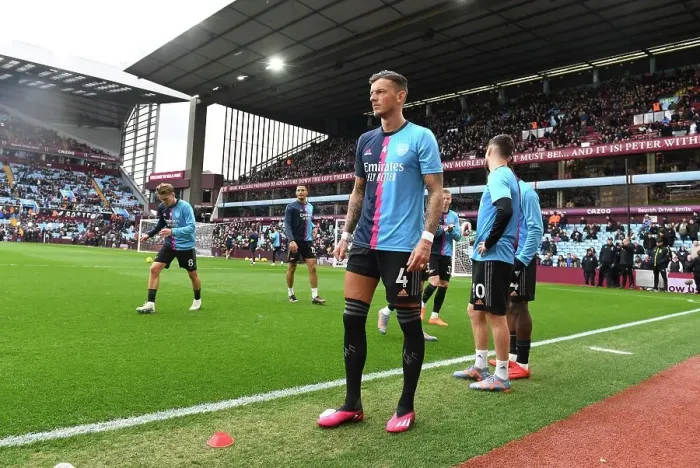 Framed Print : Arsenal's Ben White Readies for Aston Villa Clash in 2022-23 Premier League Showdown