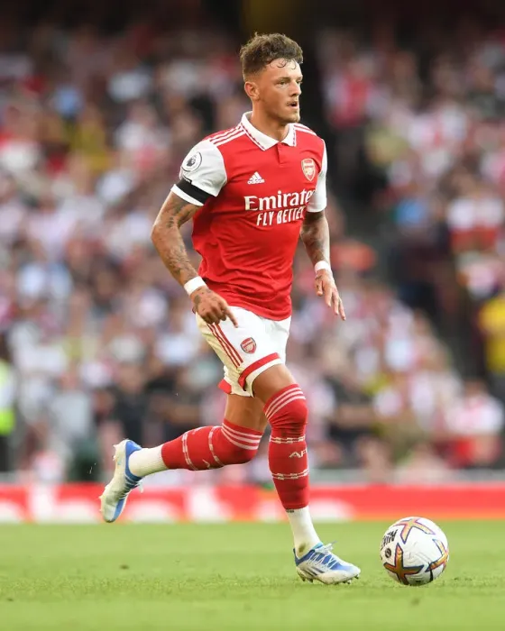 Framed Print : Arsenal's Ben White Shines in Arsenal vs. Fulham: 2022-23 Premier League Showdown Framed Print : Arsenal's Ben White Shines in Arsenal vs. Fulham: 2022-23 Premier League Showdown