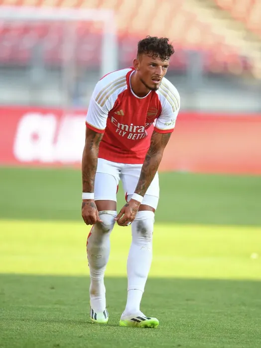 Framed Print : Arsenal's Ben White Shines in Pre-Season Friendly against Nuremberg, July 2023 Framed Print : Arsenal's Ben White Shines in Pre-Season Friendly against Nuremberg, July 2023