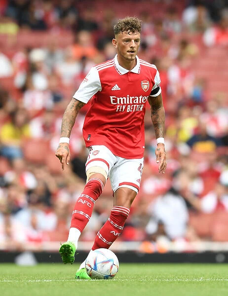 Arsenal's Ben White Stands Out in Emirates Cup Showdown Against Sevilla, 2022