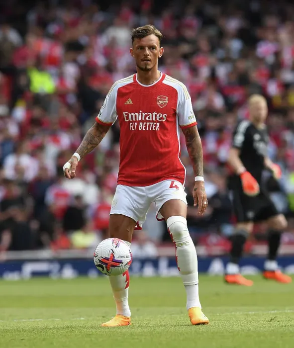 Framed Print : Arsenal's Ben White Stands Firm: Intense Battle Against Wolverhampton Wanderers in 2022-23 Premier League Framed Print : Arsenal's Ben White Stands Firm: Intense Battle Against Wolverhampton Wanderers in 2022-23 Premier League