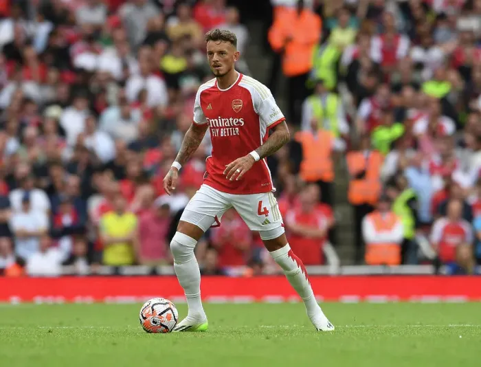 Framed Print : Arsenal's Ben White Stands Out: Arsenal 1-0 Nottingham Forest (2023-24 Premier League)