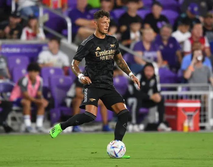 Framed Print : Arsenal's Ben White Trains with Orlando City SC during 2022-23 Pre-Season Friendly Framed Print : Arsenal's Ben White Trains with Orlando City SC during 2022-23 Pre-Season Friendly