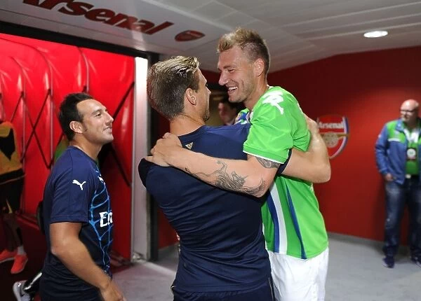 Arsenal's Bendtner, Cazorla, and Monreal Unite Before Emirates Cup Clash vs. Olympique Lyonnais