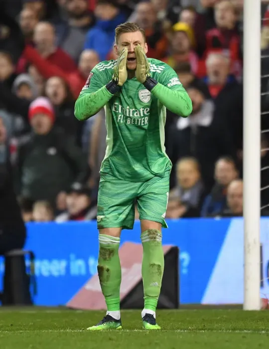Framed Print : Arsenal's Bernd Leno in Action: FA Cup Third Round 2021-22 vs Nottingham Forest