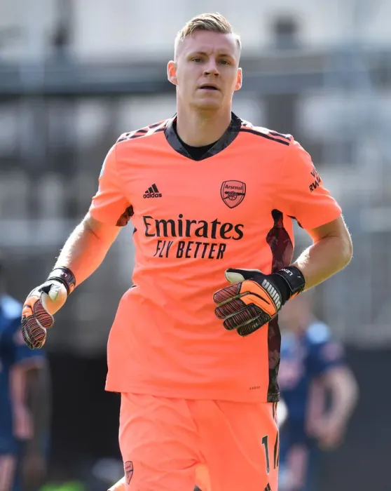 Framed Print : Arsenal's Bernd Leno in Action: Premier League Showdown against Fulham, 2020-21 Framed Print : Arsenal's Bernd Leno in Action: Premier League Showdown against Fulham, 2020-21