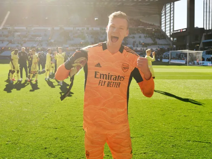 Framed Print : Arsenal's Bernd Leno Celebrates Victory Over Aston Villa in Premier League Clash Framed Print : Arsenal's Bernd Leno Celebrates Victory Over Aston Villa in Premier League Clash