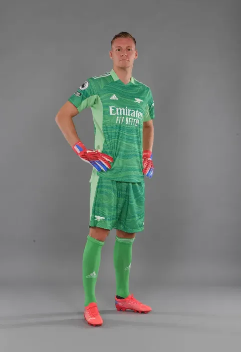 Framed Print : Arsenal's Bernd Leno Kick-Starts 2021-22 Season at London Colney Framed Print : Arsenal's Bernd Leno Kick-Starts 2021-22 Season at London Colney