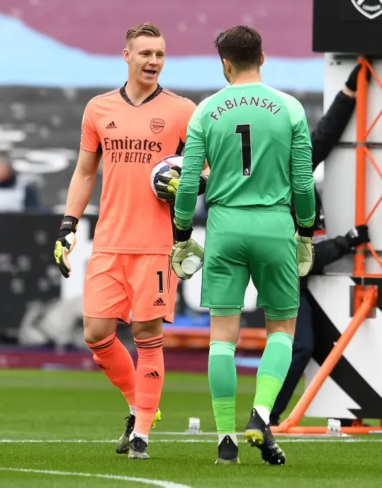 Framed Print : Arsenal's Bernd Leno and Lukasz Fabianski Pre-Match Chat at West Ham United Framed Print : Arsenal's Bernd Leno and Lukasz Fabianski Pre-Match Chat at West Ham United