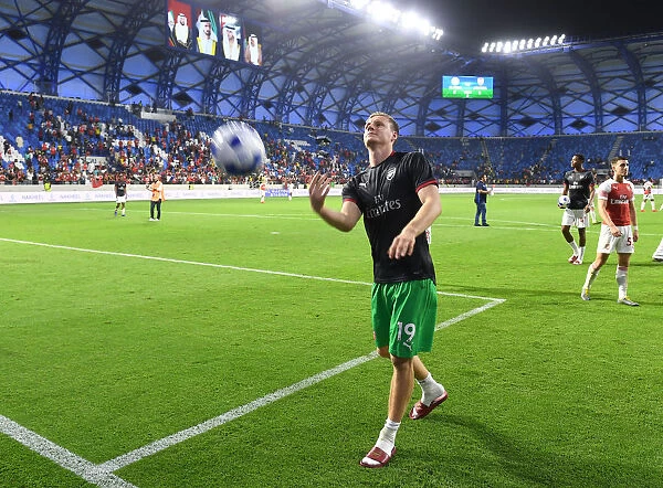 Arsenal's Bernd Leno Throws Balls to Dubai Fans after Al-Nasr Friendly Match