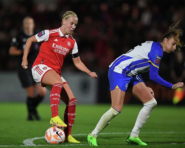 Arsenal's Beth Mead Faces Off Against Brighton's Kayleigh Green in Intense WSL Clash