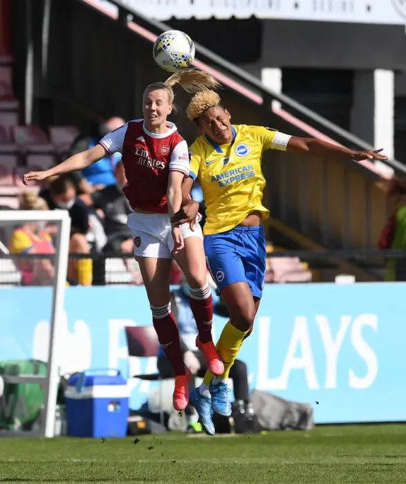 Framed Print : Arsenal's Beth Mead Goes Head-to-Head with Brighton in Empty FA WSL Match (2021)