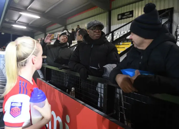 Framed Print : Arsenal's Beth Mead Meets Ian Wright: Post-Match Chat at Arsenal Women vs Brighton Hove Albion Framed Print : Arsenal's Beth Mead Meets Ian Wright: Post-Match Chat at Arsenal Women vs Brighton Hove Albion