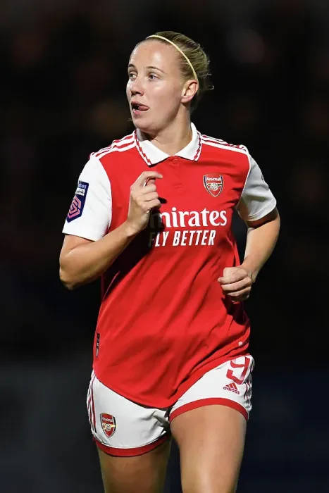 Framed Print : Arsenal's Beth Mead Shines in Action: Arsenal Women vs West Ham United, Barclays WSL Match