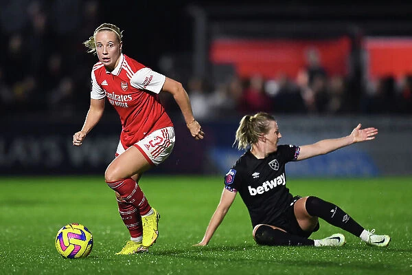 Arsenal's Beth Mead Shines in Action-Packed Arsenal Women vs West Ham United Match, Barclays WSL 2022-23