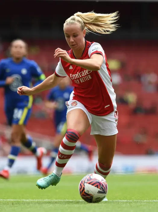 Framed Print : Arsenal's Beth Mead Shines in Arsenal Women vs Chelsea Women: Mind Series 2021-22