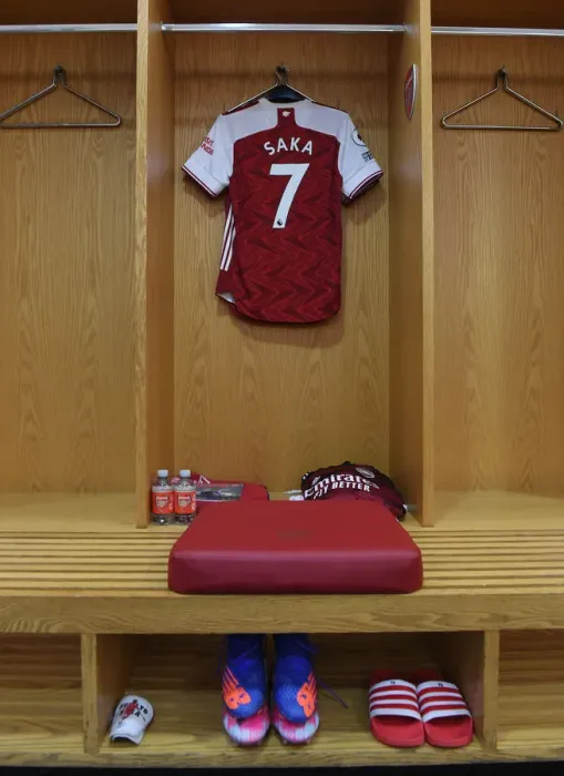 Framed Print : Arsenal's Bukayo Saka: Preparing for Arsenal v Sheffield United (Behind Closed Doors) - 2020-21 Premier League