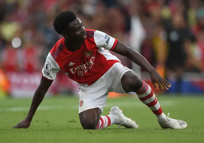 Framed Print : Arsenal's Bukayo Saka in Action: Arsenal vs. Chelsea, Premier League 2021-22