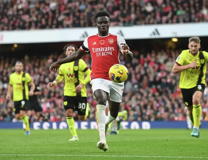 Framed Print : Arsenal's Bukayo Saka in Action: Arsenal vs. Burnley (2023-24) Framed Print : Arsenal's Bukayo Saka in Action: Arsenal vs. Burnley (2023-24)