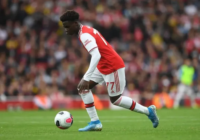 Framed Print : Arsenal's Bukayo Saka in Action against Aston Villa, Premier League 2019-20 Framed Print : Arsenal's Bukayo Saka in Action against Aston Villa, Premier League 2019-20