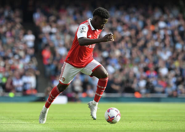 Arsenal's Bukayo Saka in Action against Brighton & Hove Albion (2022-23)