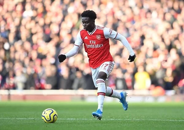 Arsenal's Bukayo Saka in Action Against Chelsea in the Premier League