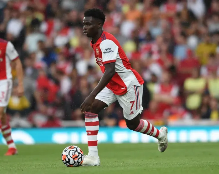 Framed Print : Arsenal's Bukayo Saka in Action against Chelsea - Premier League 2021-22 Framed Print : Arsenal's Bukayo Saka in Action against Chelsea - Premier League 2021-22