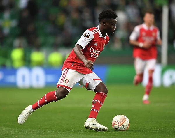 Arsenal's Bukayo Saka in Action: Europa League Showdown against Sporting CP (March 2023)