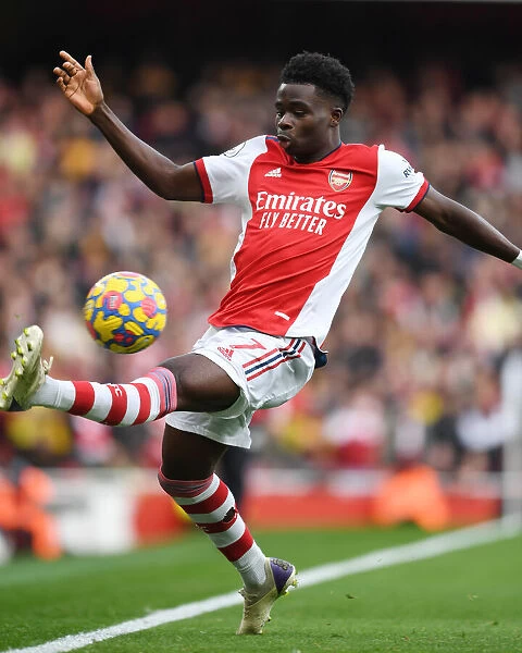 Arsenal's Bukayo Saka in Action Against Manchester City - Premier League 2021-22