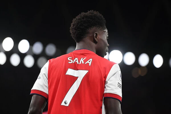 Arsenal's Bukayo Saka in Action: Premier League 2021-22 - Arsenal vs. Wolverhampton Wanderers