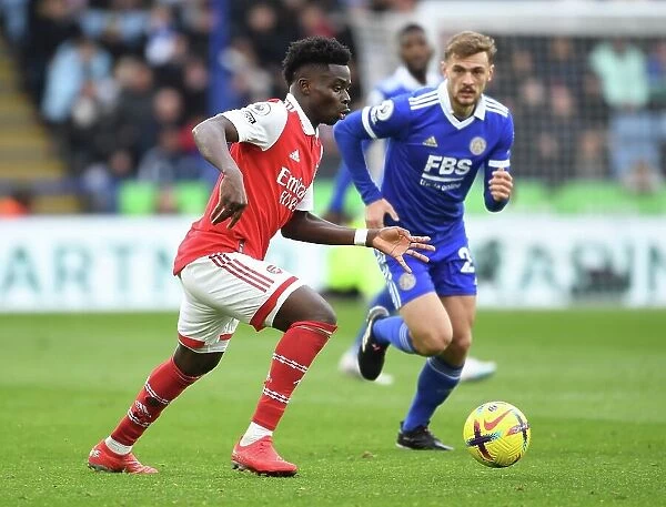 Arsenal's Bukayo Saka in Action: Premier League Clash at Leicester City
